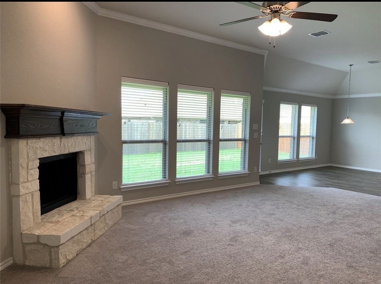 1925 Green Terrace Dr - Photo 3 of 22