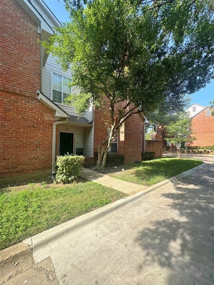 4050 Frankford Rd #102