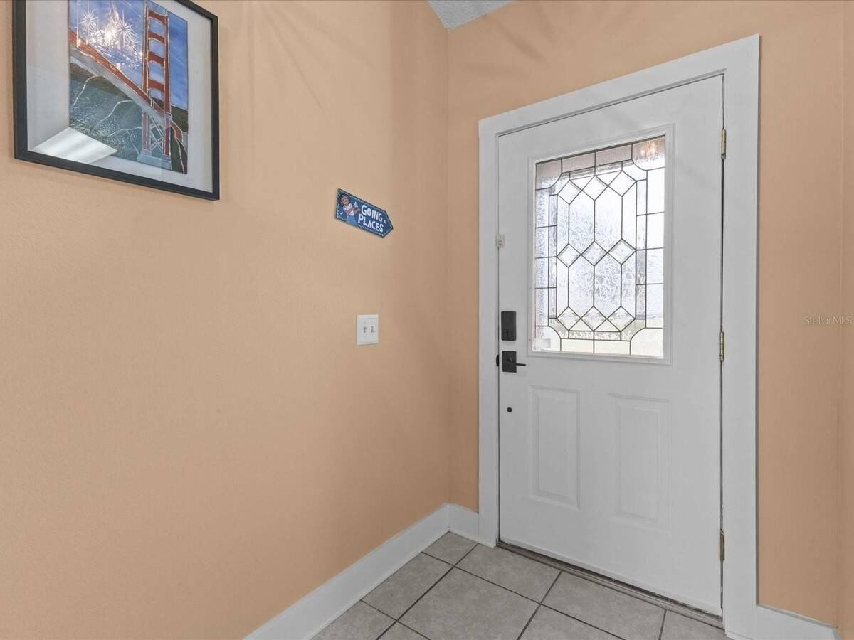 226 Windward Way - Photo 4 of 28
