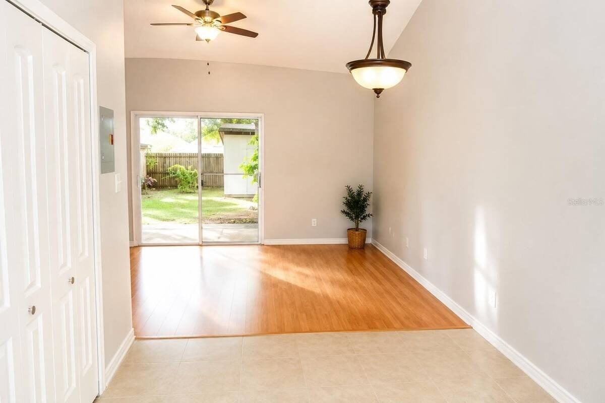 10032 Portale Ave - Photo 4 of 8