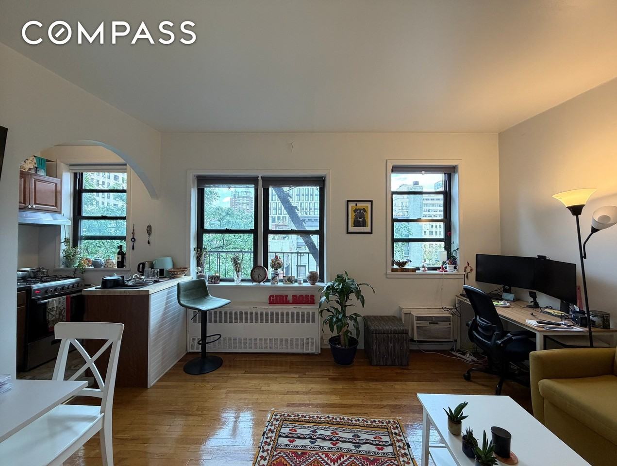 266 W 22nd St #3 - Photo 5 of 20