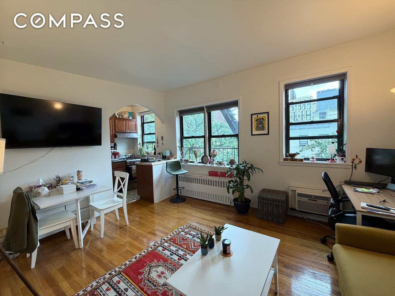 266 W 22nd St #3 - Photo 7 of 20