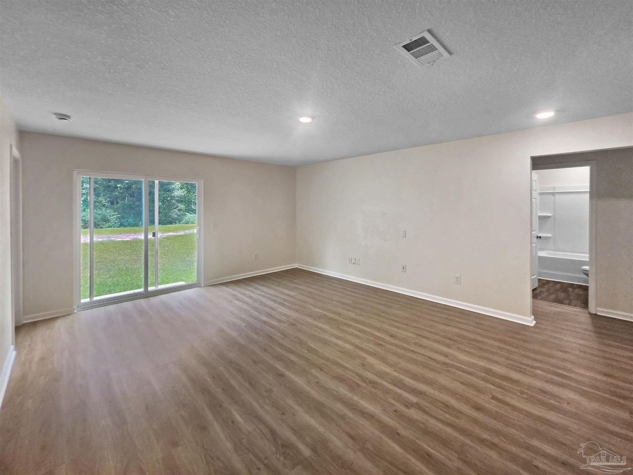 6465 June Bug Dr - Photo 5 of 25