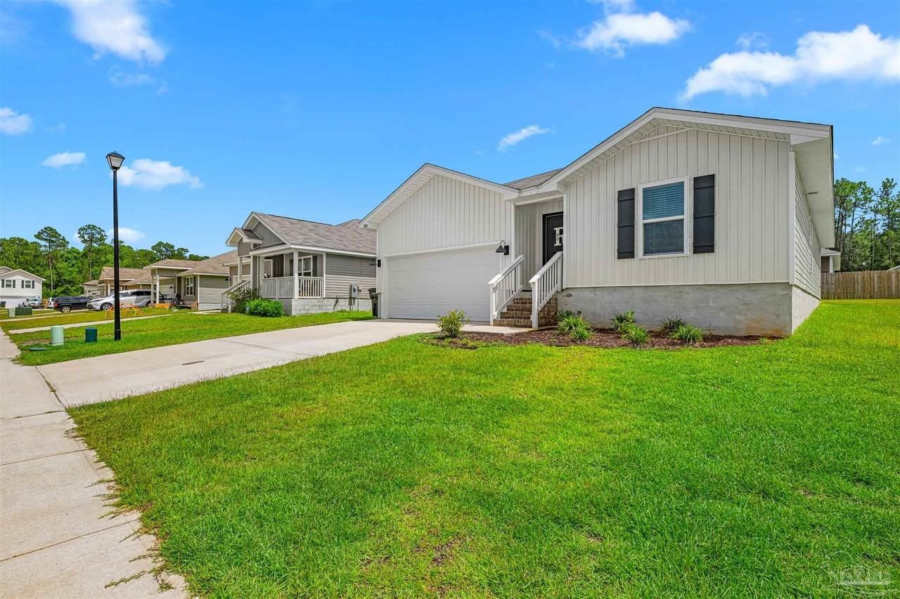 5843 Belmont Stakes Rd - Photo 2 of 19
