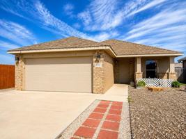 featured image of 2122 Marfa Ln