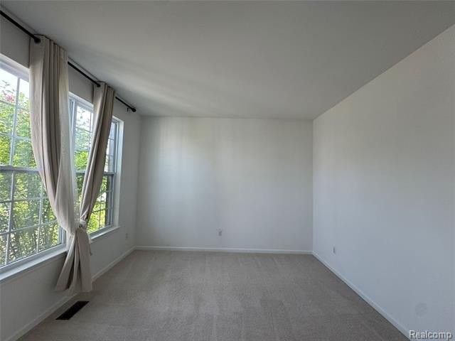 7722 Ryder - Photo 4 of 37
