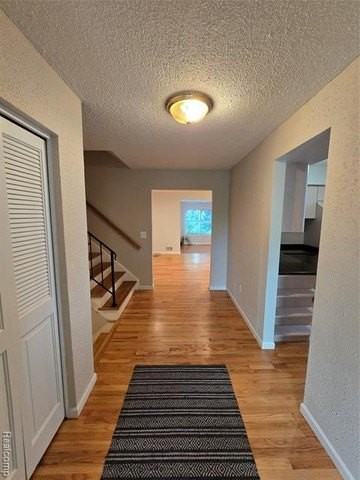 2310 Cumberland Dr - Photo 6 of 36