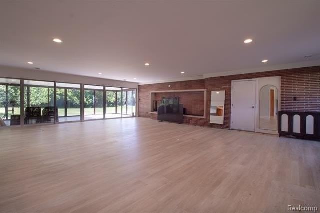 42046 Woodbrook Dr - Photo 5 of 24