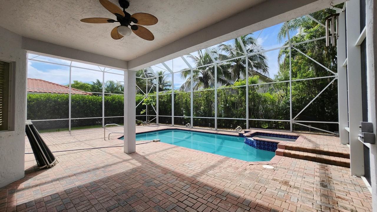 11206 Maritime Ct - Photo 7 of 38