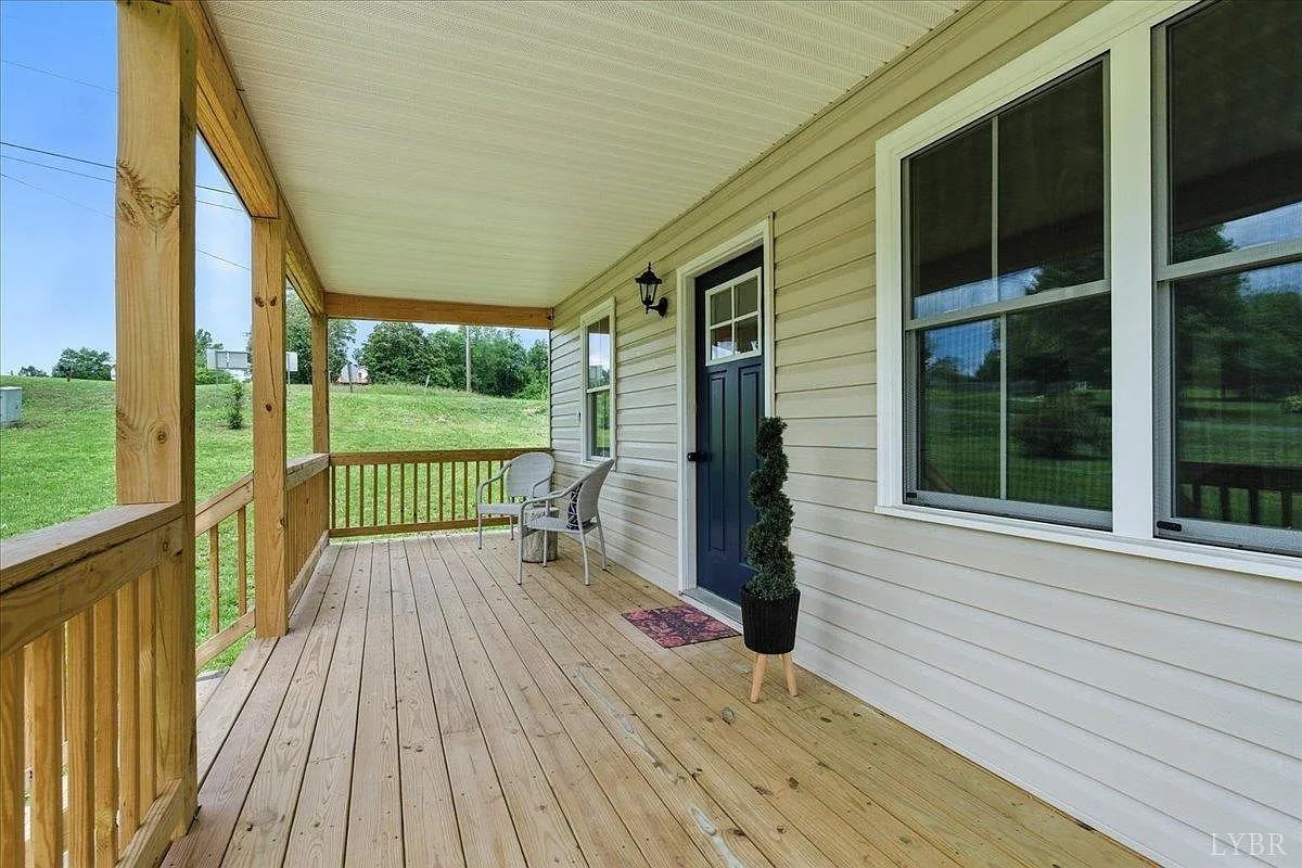 109 Ned Brown Rd #1 - Photo 3 of 18