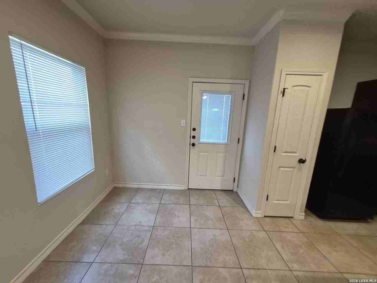 6002 Jax Way #101 - Photo 5 of 21