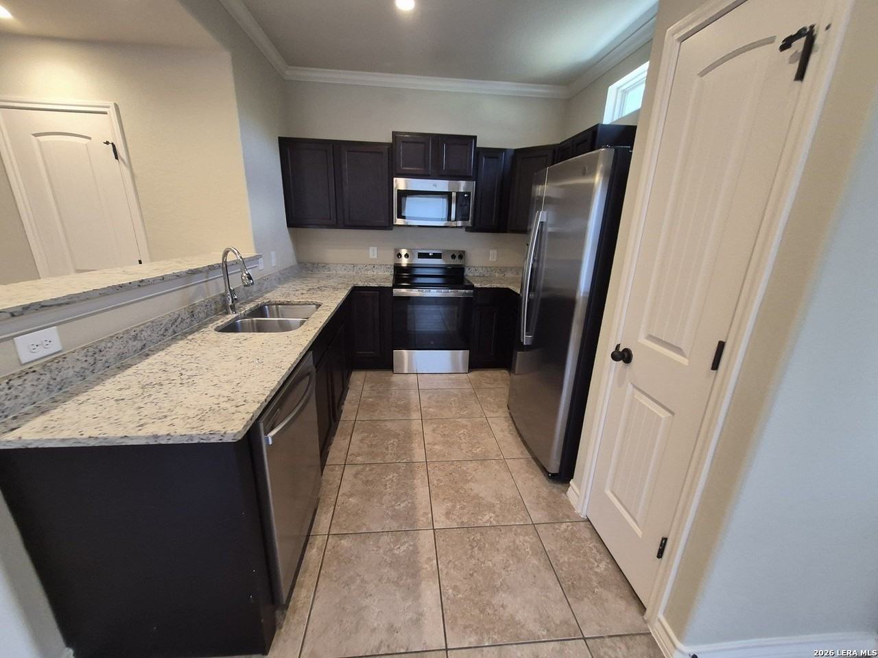 13911 Annas Way #104 - Photo 7 of 29