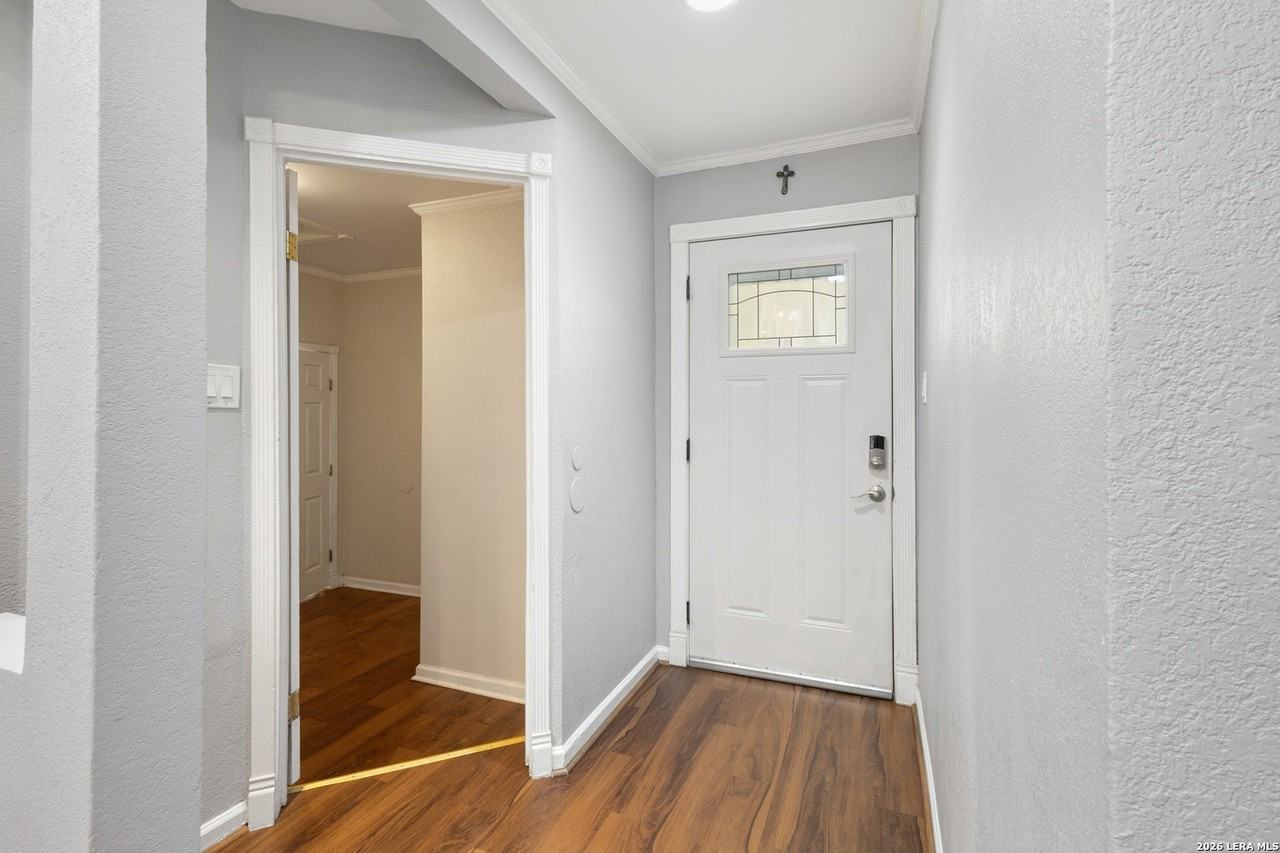 4823 Blue Heron Dr - Photo 2 of 22