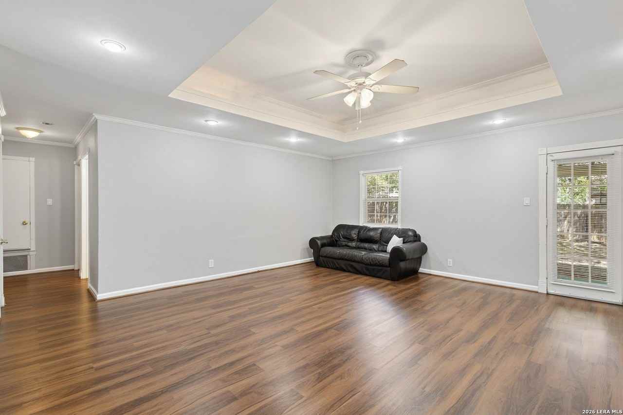 4823 Blue Heron Dr - Photo 7 of 22
