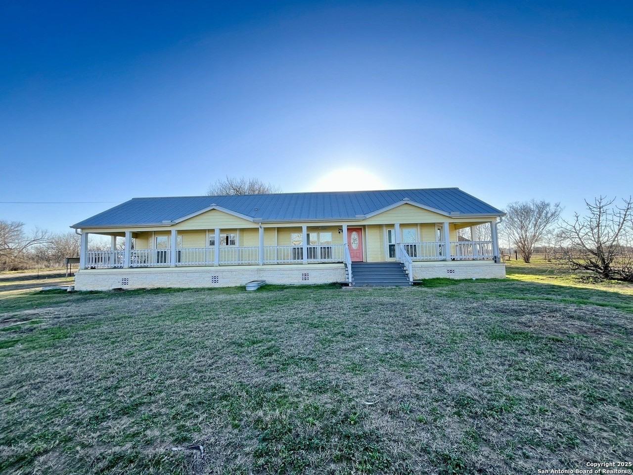 298 Haley Ln - Photo 2 of 40