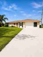 featured image of 440 W Tarpon Blvd Nw