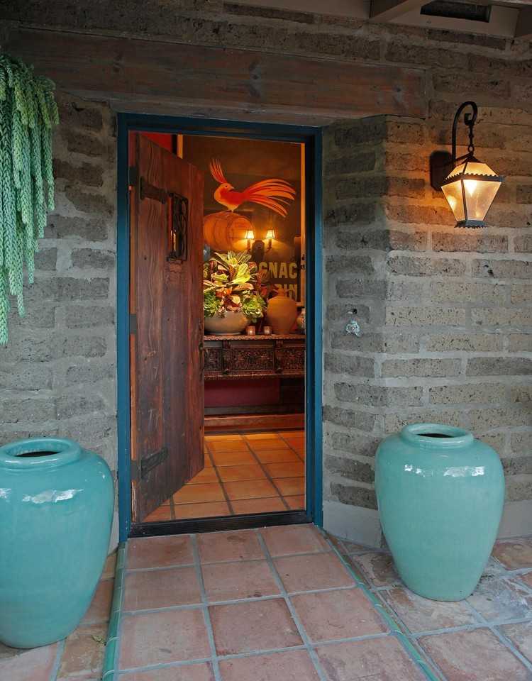 1420 La Cima Rd - Photo 3 of 17