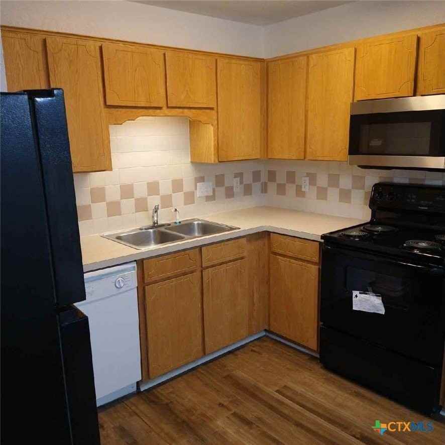 105 Valley Cir #C - Photo 4 of 16
