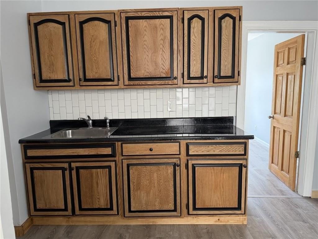 159 Elm St - Photo 4 of 12