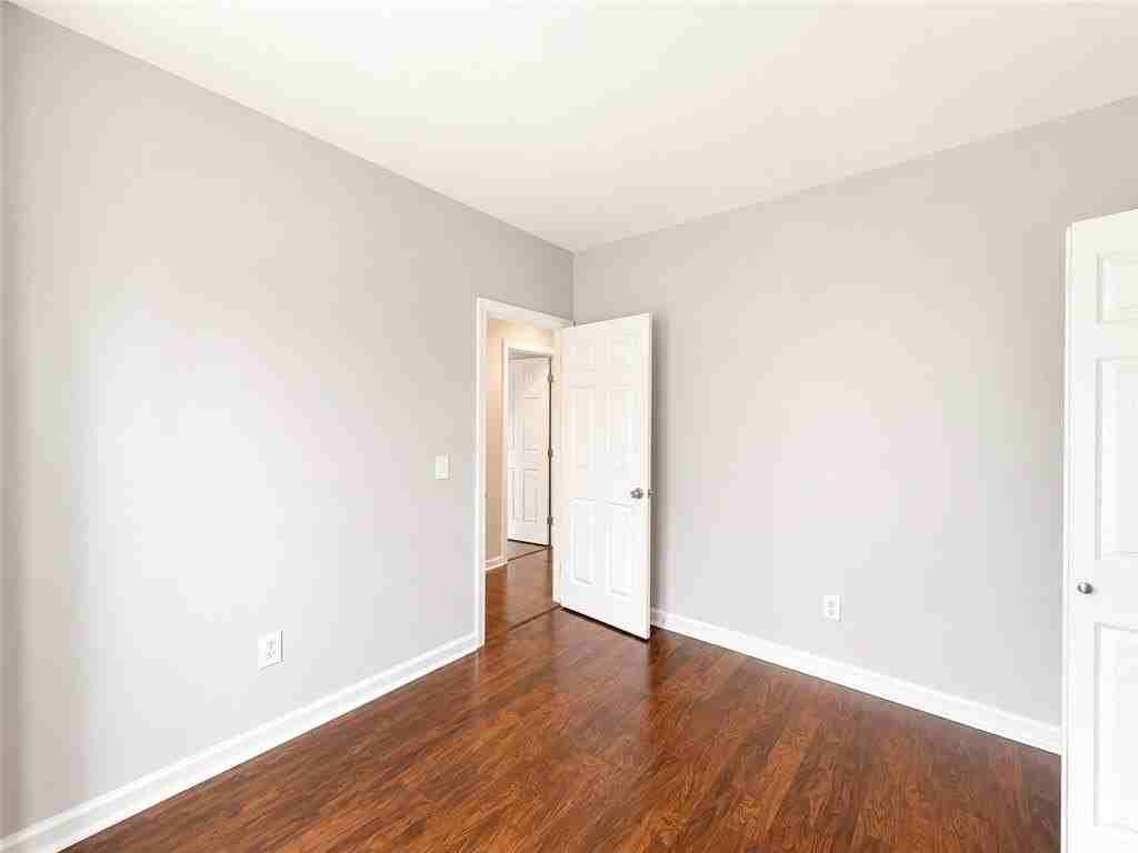 8 Slocum St #9 - Photo 7 of 13