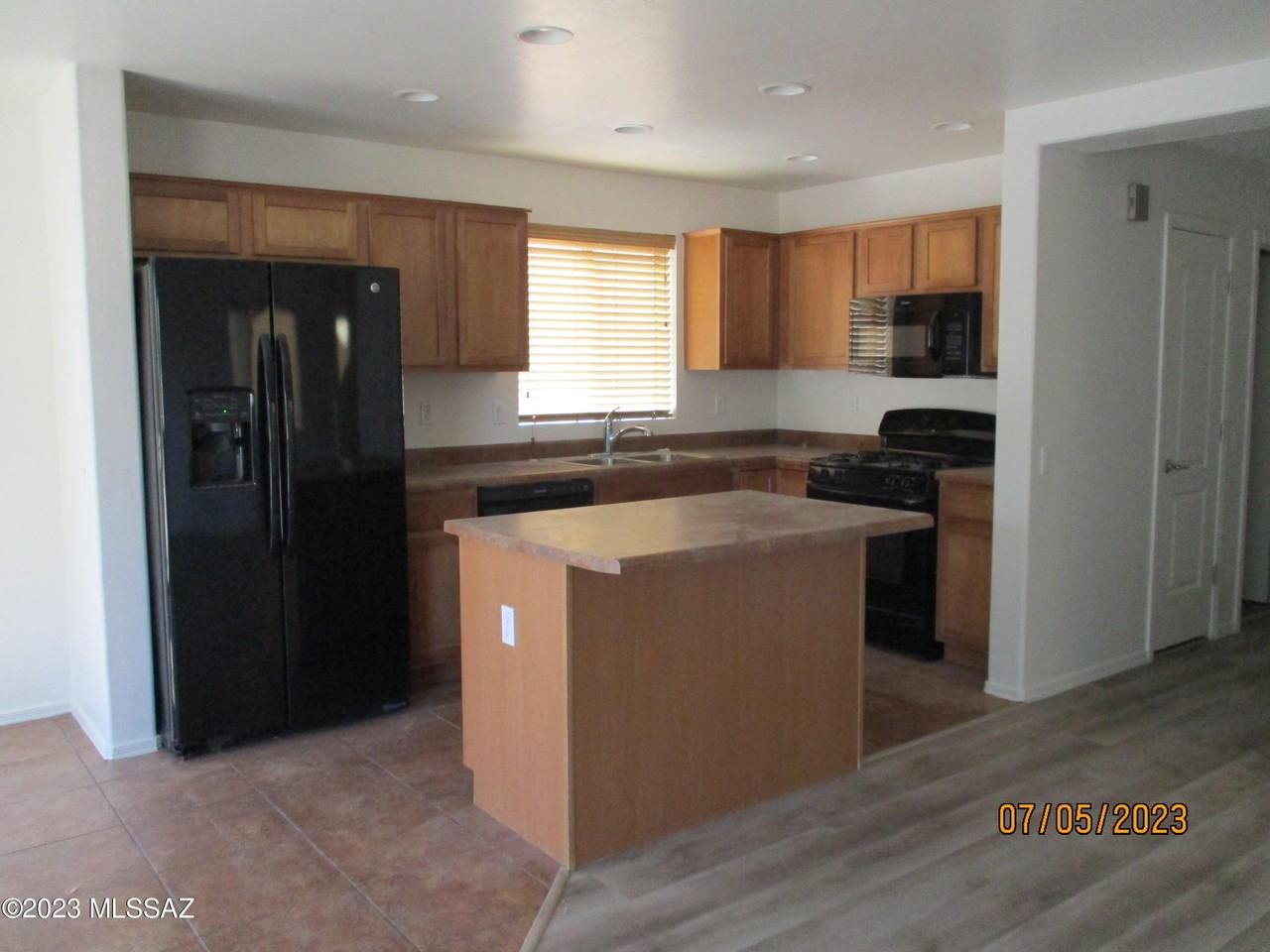 14375 S Camino El Galan - Photo 6 of 27