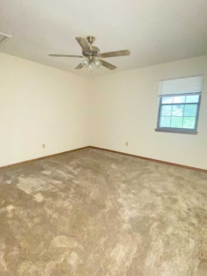 2086 Pats Pl - Photo 7 of 13