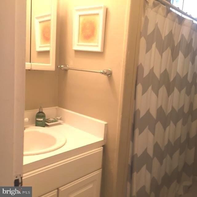 1456 Corcoran St Nw #2 - Photo 7 of 11