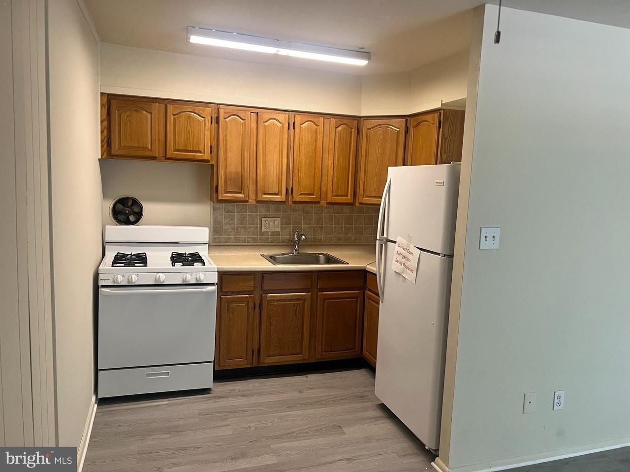 539 Homestead Rd Apt B - Photo 2 of 7