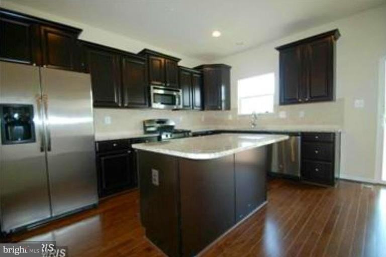 1818 Encore Ter - Photo 3 of 17