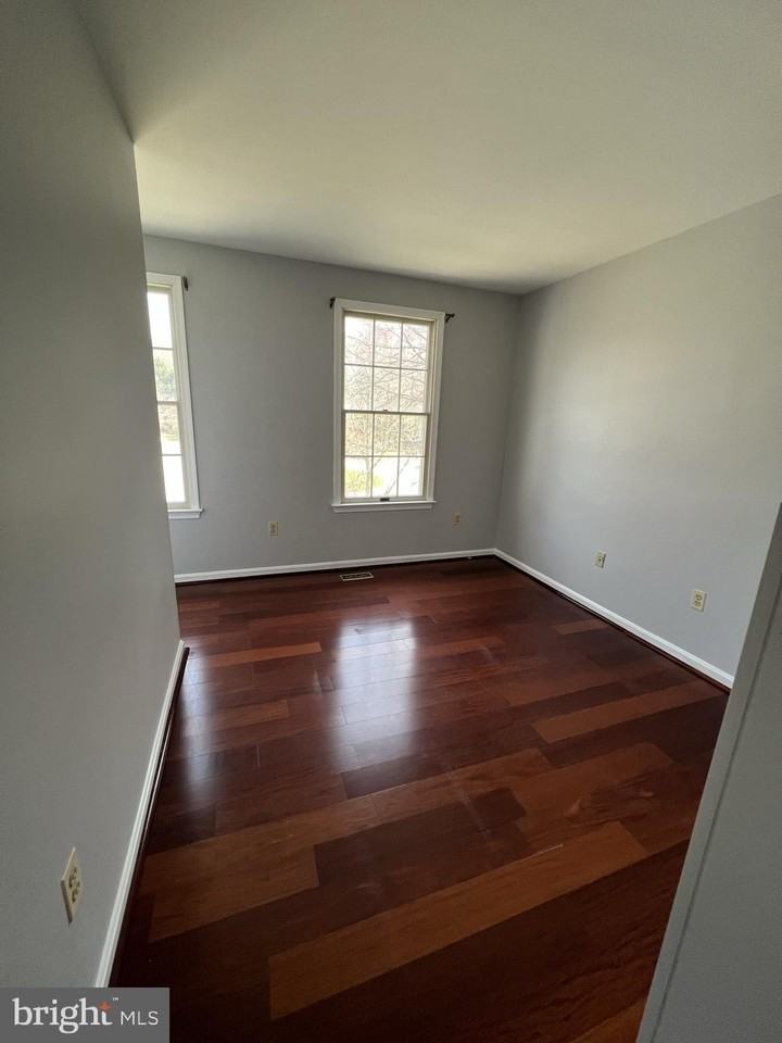 6910 Raven Ln - Photo 6 of 14