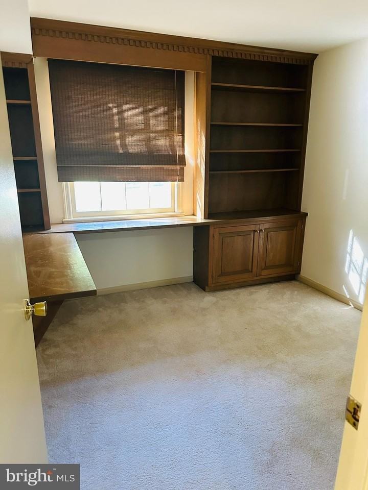 7213 Righters Mill Rd - Photo 5 of 16
