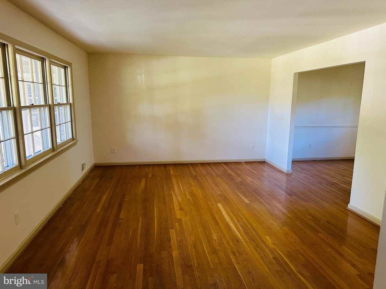 7213 Righters Mill Rd - Photo 7 of 16