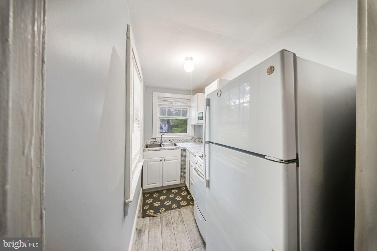 4605 Calvert Rd #202 - Photo 6 of 11