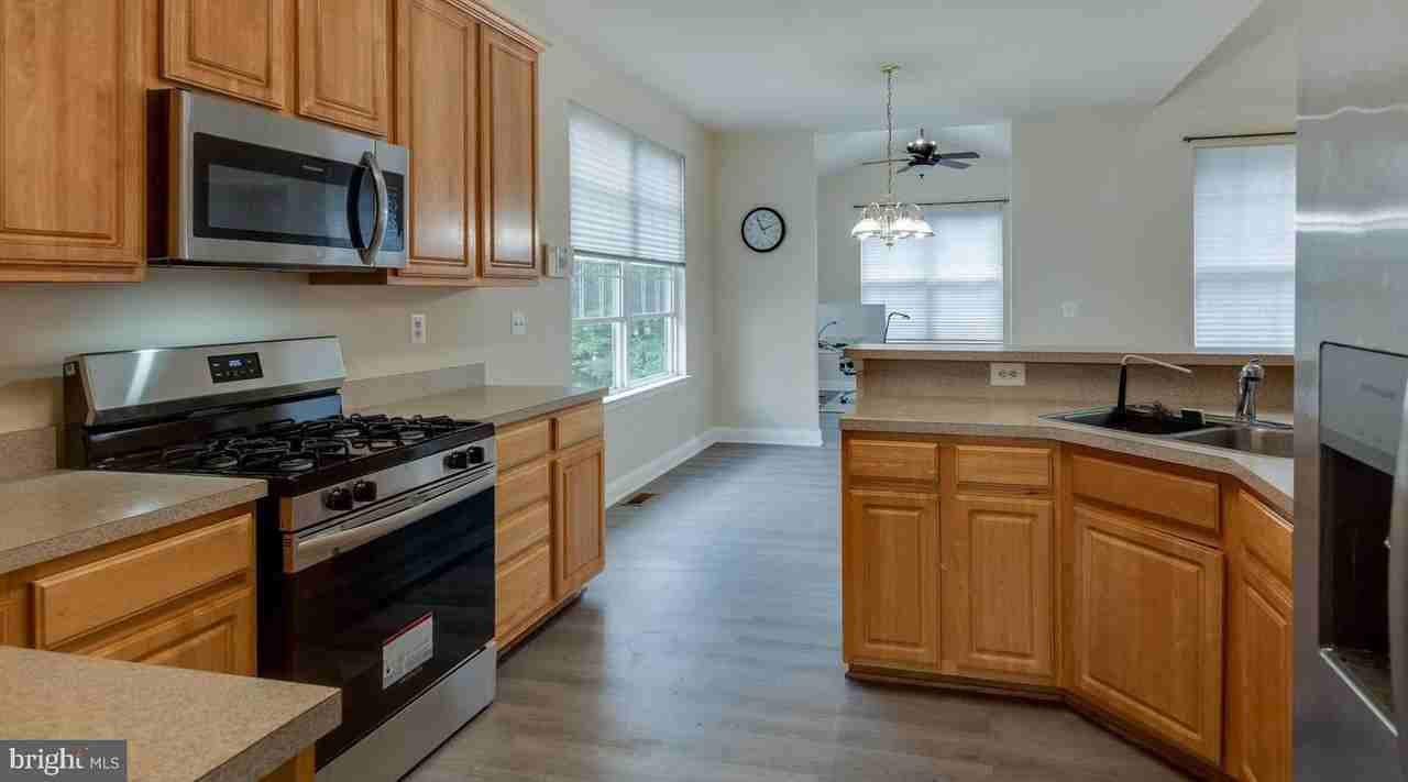 45921 Altman Ct - Photo 4 of 26
