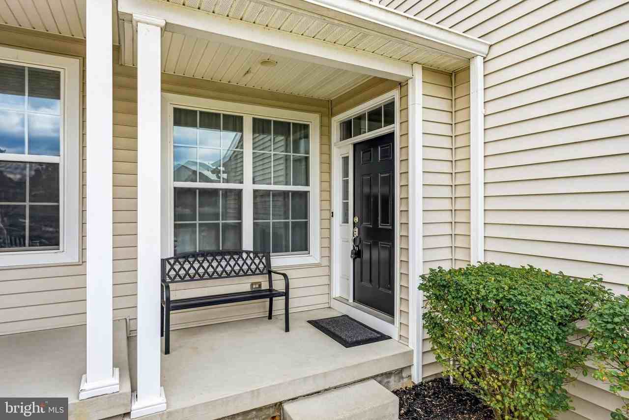 53 OVERLOOK Drive - Photo 5 of 50