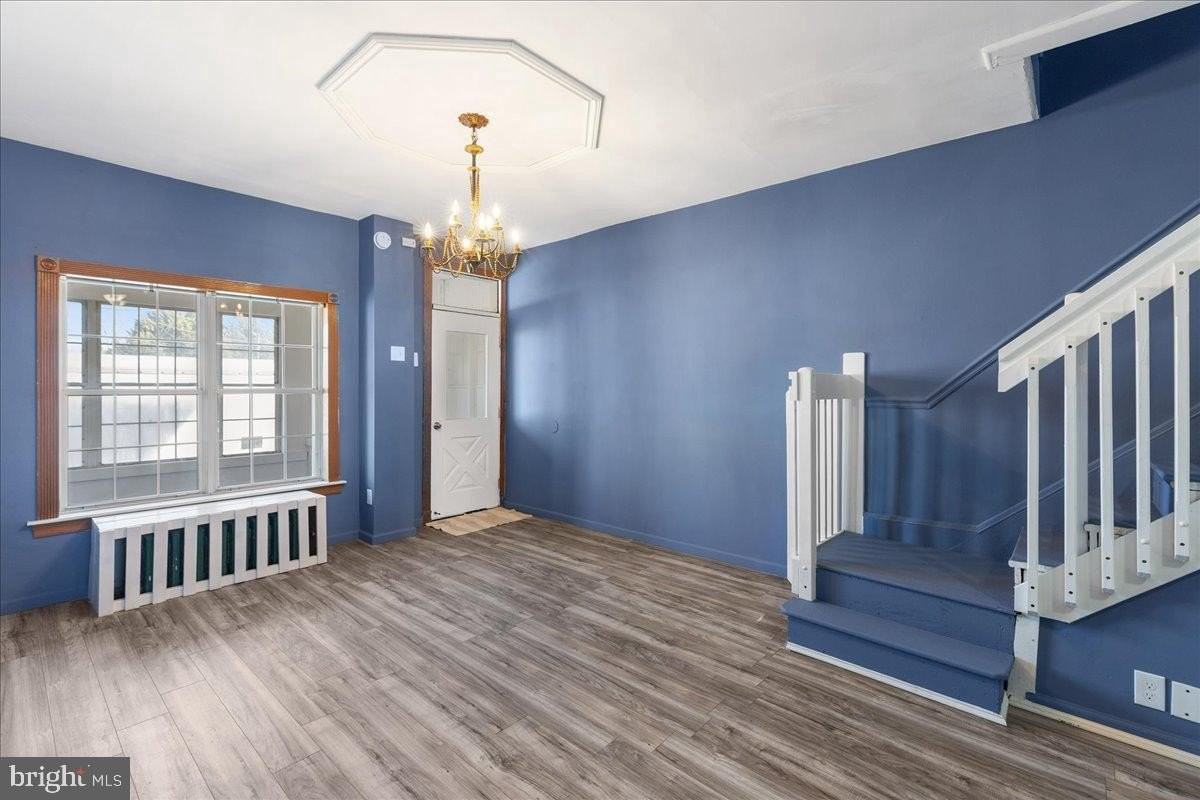 231 S Broadway - Photo 4 of 27