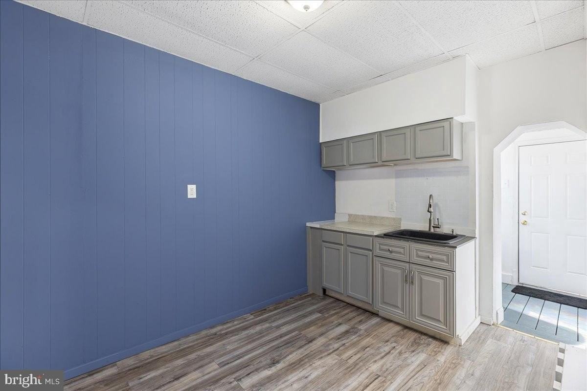 231 S Broadway - Photo 7 of 27