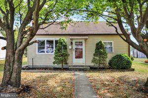 featured image of 709 Franklin St