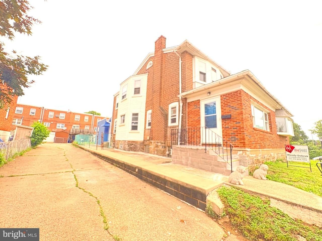 2241 Knorr St - Photo 3 of 27