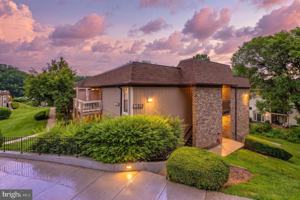 featured image of 8511 Barrington Ct #S