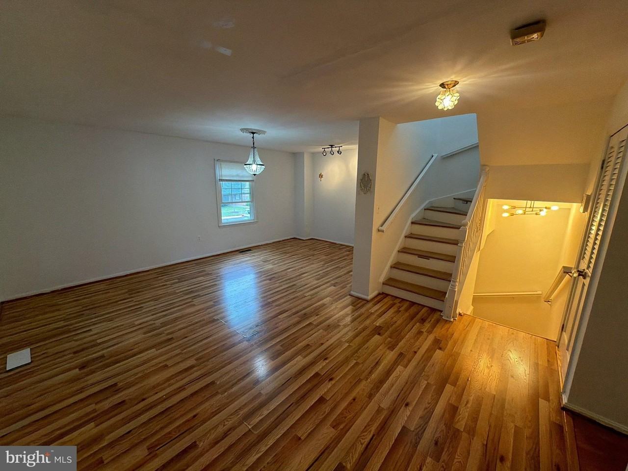 4360 Greenberry Ln - Photo 2 of 16
