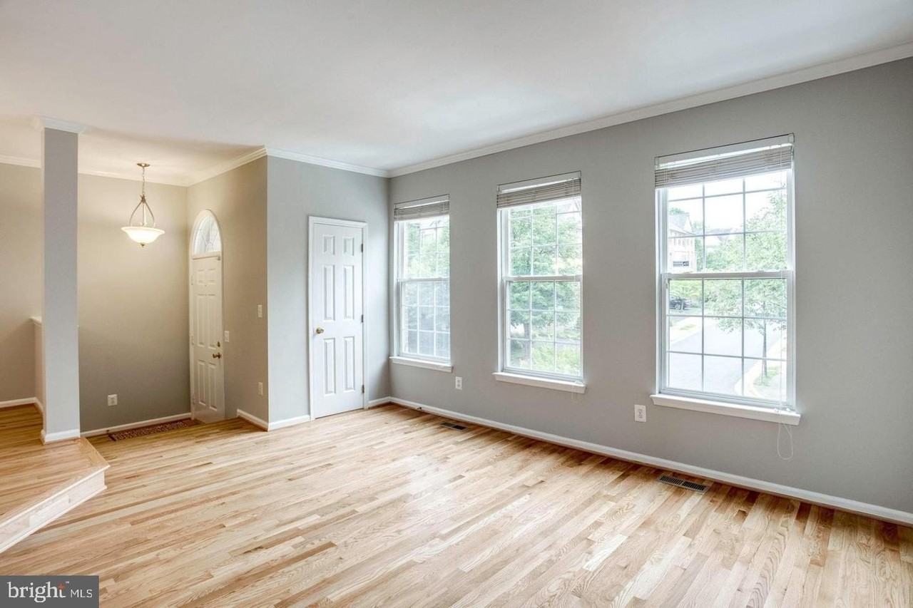 12476 Casbeer Dr - Photo 5 of 33