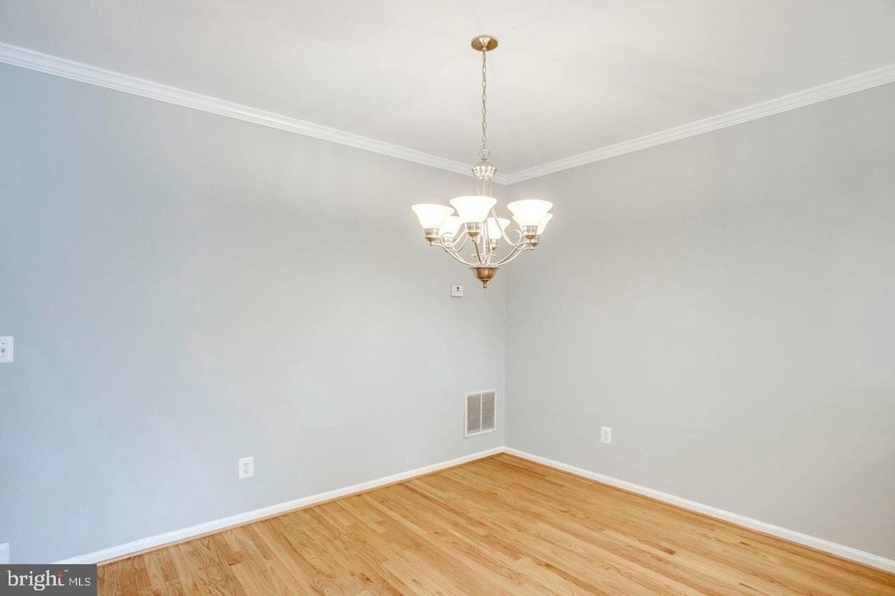 12476 Casbeer Dr - Photo 7 of 33