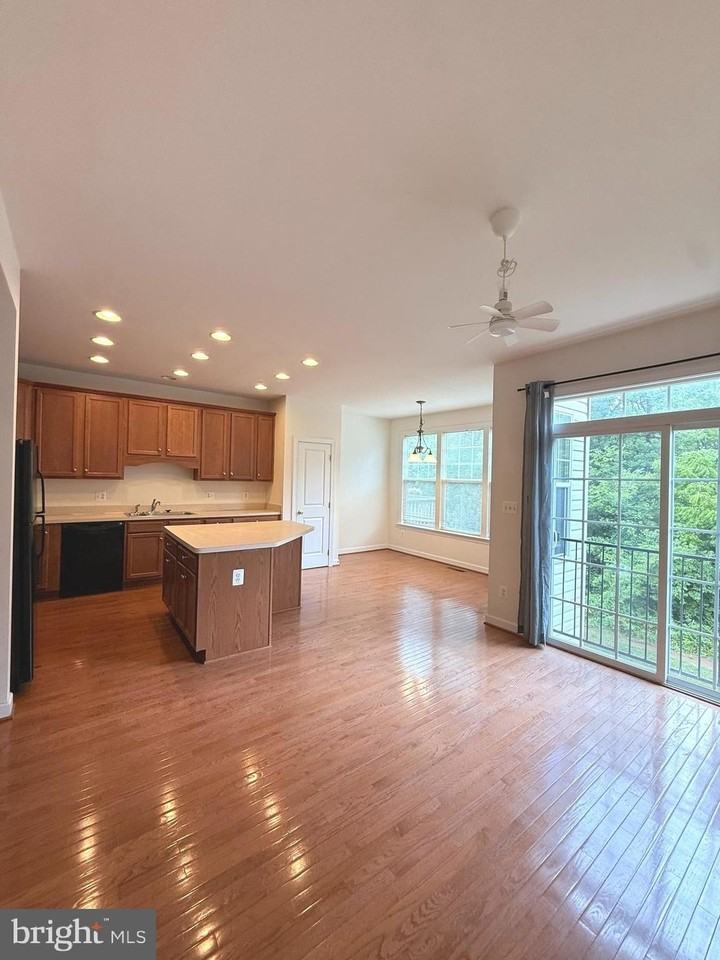 14170 Catbird Dr - Photo 7 of 19