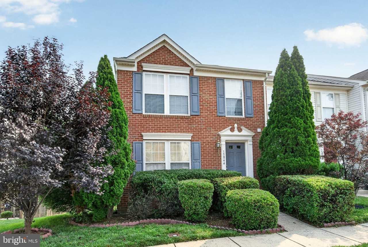 15044 Gaffney Cir - Photo 2 of 49