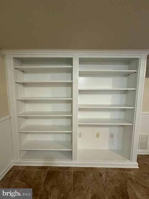 11021 Naples Ct #BS - Photo 7 of 24