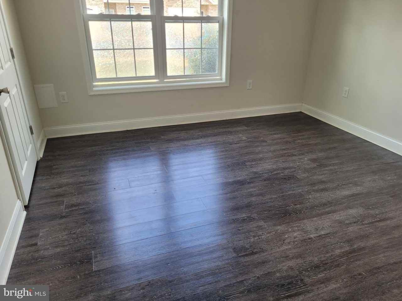 315 Baltusrol Dr - Photo 3 of 13