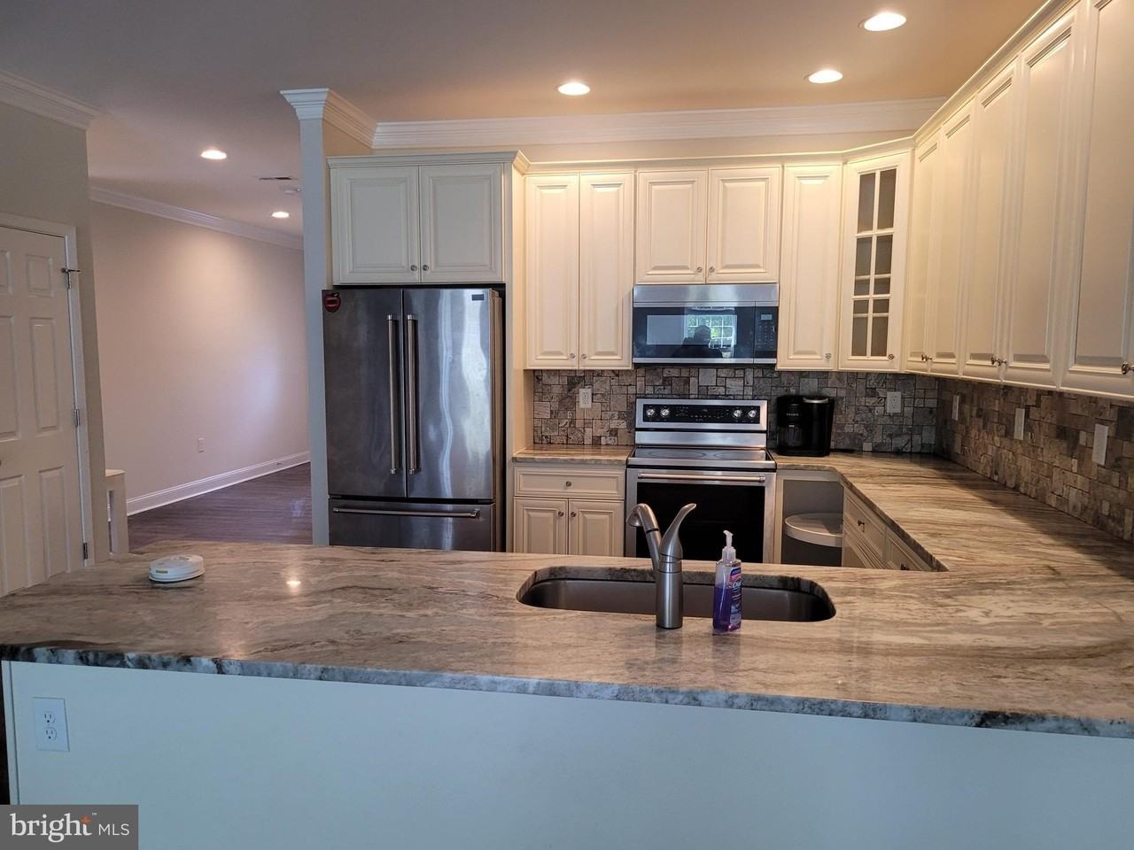 315 Baltusrol Dr - Photo 5 of 13