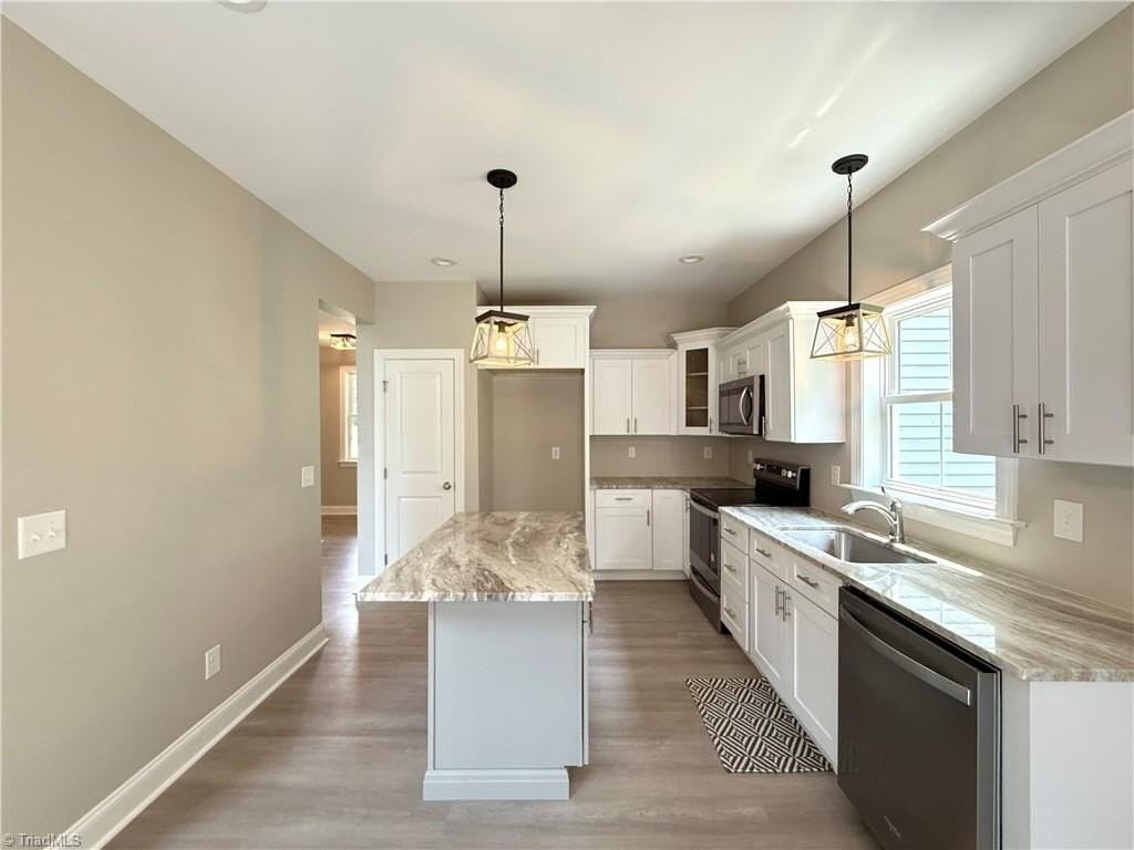 2578 Whipporwill Ct - Photo 2 of 21