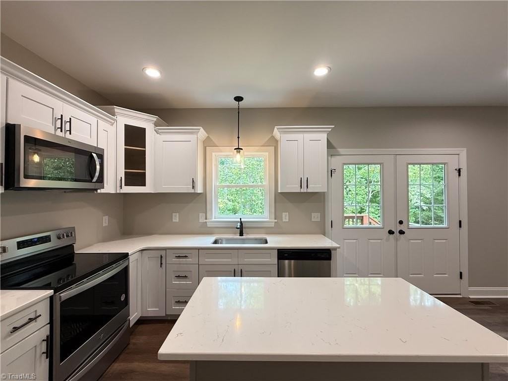 2553 Whipporwill Ct - Photo 3 of 22